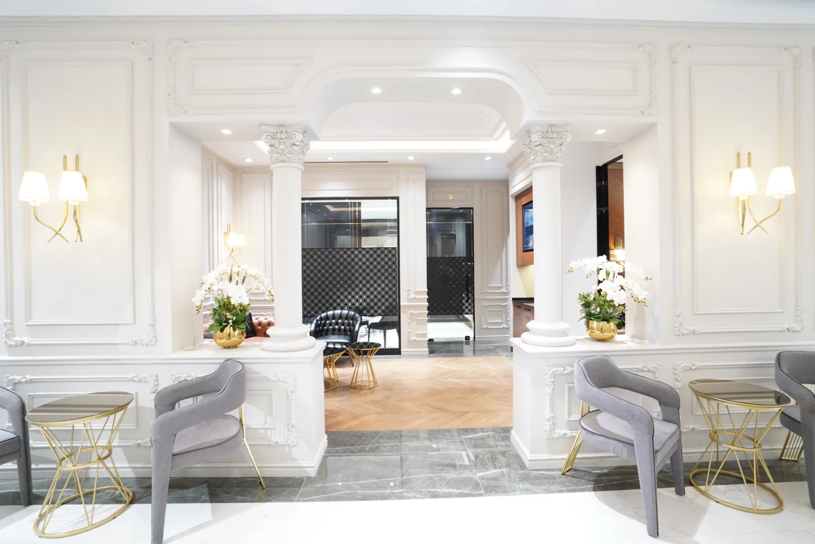 First floor patient lounge